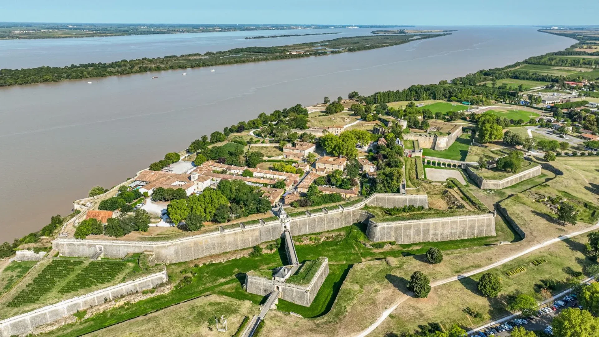 The Citadel of Blaye - Blaye Bourg Terres dEstuaire